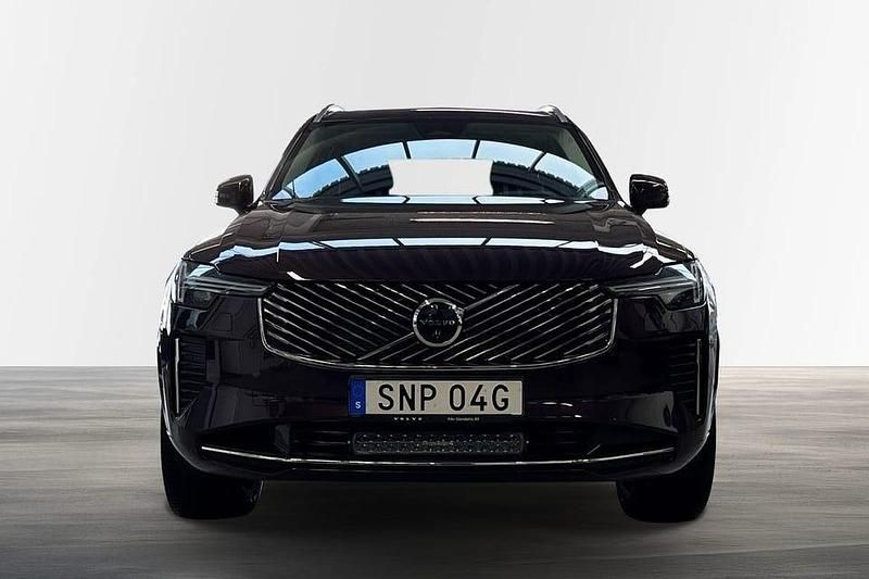 Begagnad Volvo XC90 Ultra 462 HK (339 kW) 2025 Röd SUV