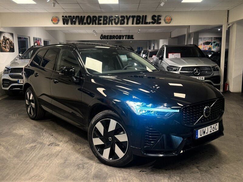 Svart Begagnad 2023 Volvo XC60 Ultimate SUV | 615 500 kr - Bild 1/4