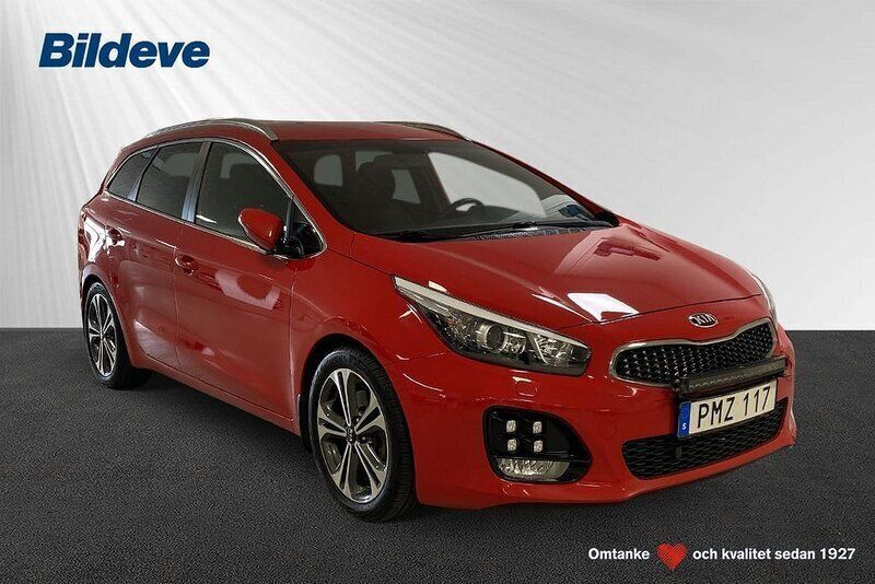 Röd Begagnad 2018 Kia Ceed Sportswagon GT-Line Kombi | 149 900 kr (Marknadspris) - Bild 1/4