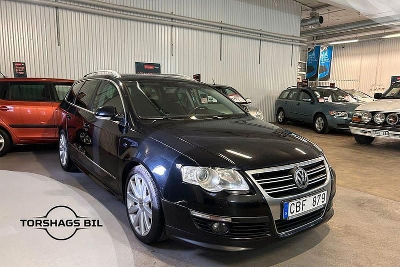 Svart Begagnad 2010 VW Passat R-line Kombi | 62 900 kr (Lite dyr) - Bild 1/3
