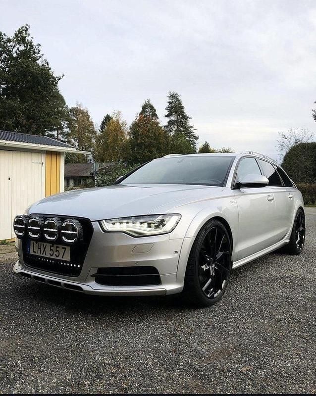 Silver Begagnad 2013 Audi A6 Allroad Sport Kombi | 230 000 kr (Dyr) - Bild 1/2