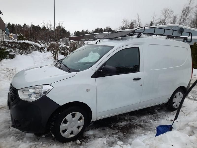 Begagnad 2018 Dacia Dokker Express Van | 75 000 kr (Marknadspris) - Bild 1/4
