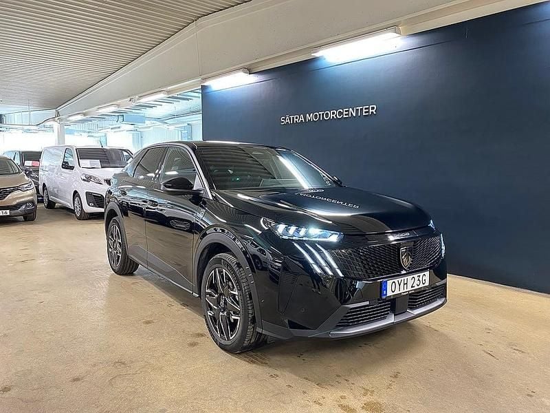 Svart Begagnad 2024 Peugeot 3008 GT SUV | 334 900 kr (Superpris) - Bild 1/3