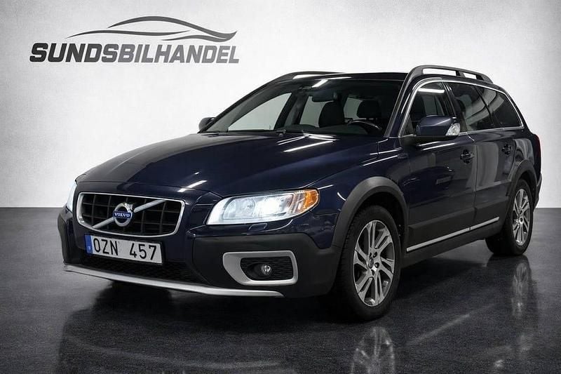 Begagnad Volvo XC70 Momentum 163 HK (119 kW) 2013 Blå Kombi
