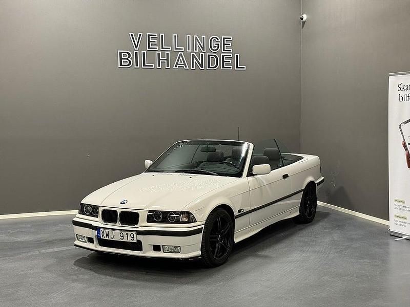 Begagnad BMW 320 Cabriolet 150 HK (110 kW) 1994 Vit Cab