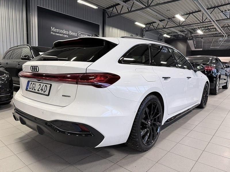 Begagnad Audi A5 S-Line 204 HK (150 kW) 2025 Vit Kombi