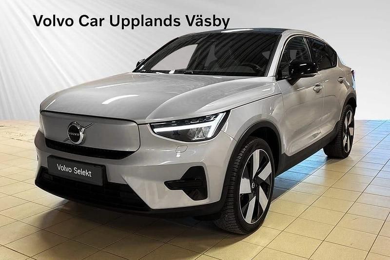Silver Begagnad 2023 Volvo EC40 Core SUV | 399 900 kr (Lite dyr) - Bild 1/3