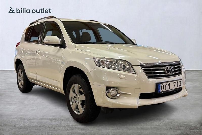 Begagnad Toyota RAV4 158 HK (116 kW) 2011 Vit SUV
