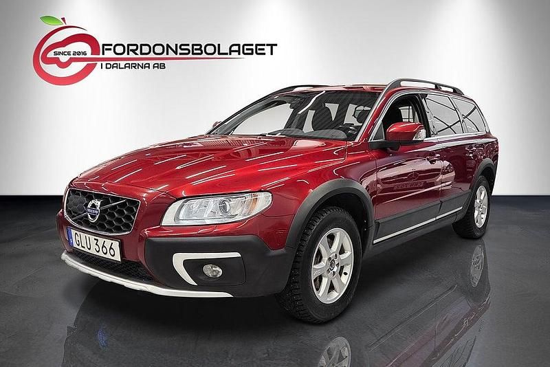 Röd Begagnad 2015 Volvo XC70 Momentum Kombi | 164 700 kr (Marknadspris) - Bild 1/4