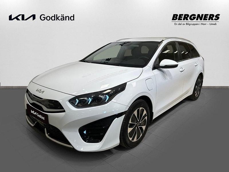 Svart Begagnad 2024 Kia Ceed Sportswagon Advance Kombi | 329 900 kr - Bild 1/4