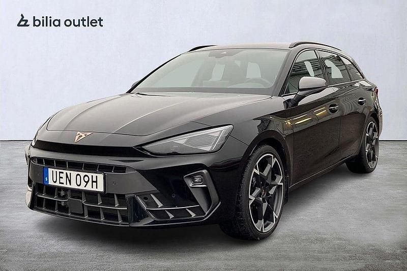 Svart Begagnad 2024 Cupra Leon Kombi | 439 900 kr - Bild 1/4
