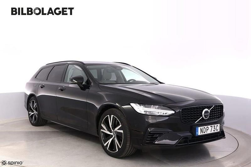 Svart Begagnad 2023 Volvo V90 Plus Kombi | 434 800 kr (Marknadspris) - Bild 1/4
