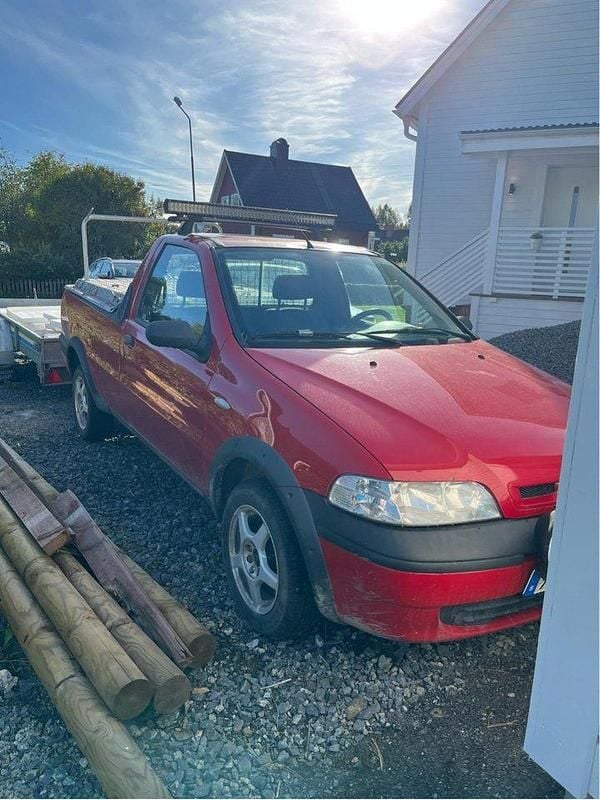 Begagnad 2006 Fiat Strada | 10 000 kr - Bild 1/2