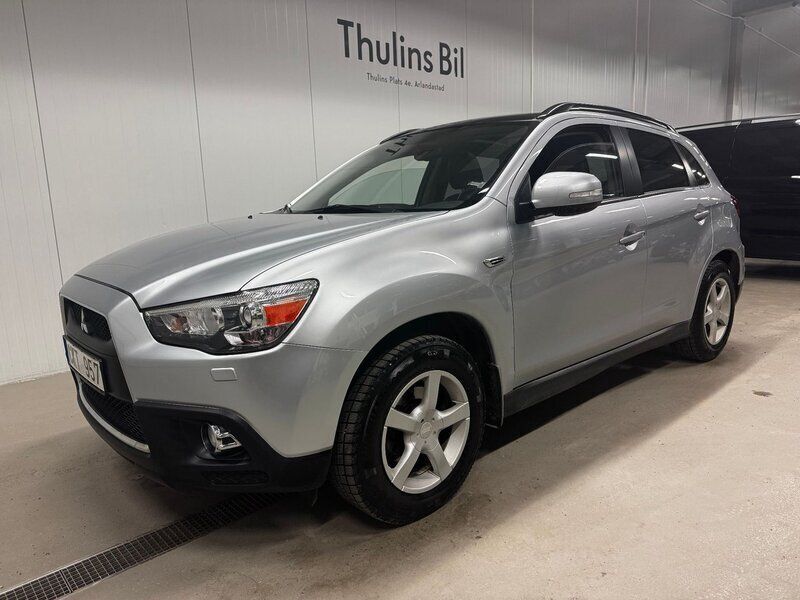 Silver Begagnad 2011 Mitsubishi ASX SUV | 89 900 kr (Lite dyr) - Bild 1/4