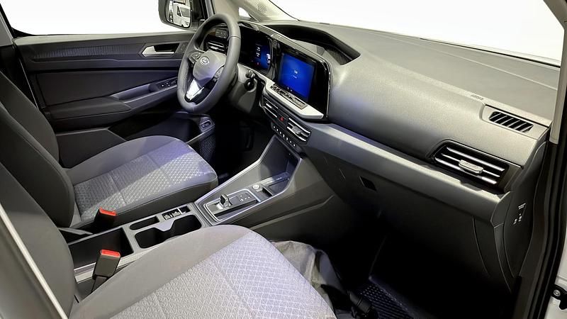 Ny Ford Transit Connect Limited 150 HK (110 kW) 2025 Frozen white Minibuss