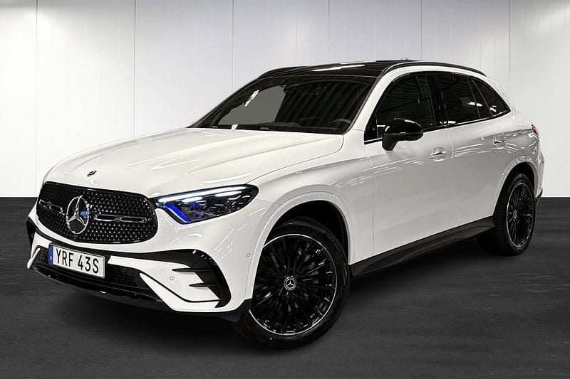 Begagnad Mercedes GLC300e AMG line 333 HK (244 kW) 2025 Svart SUV