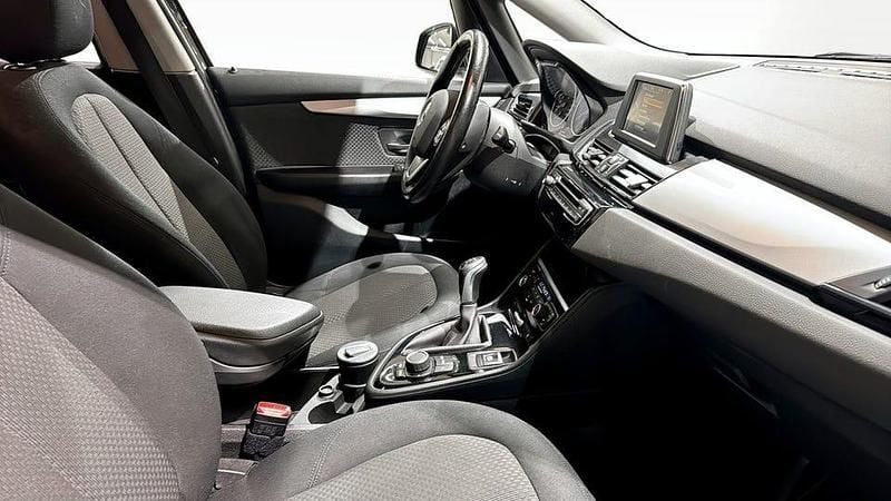 Begagnad BMW 216 Active Tourer 116 HK (85 kW) 2016 Svart Minibuss