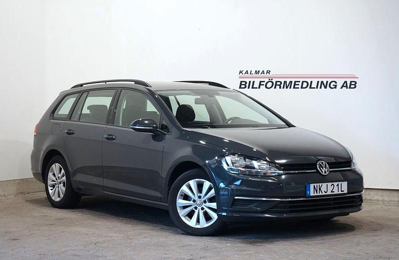 Grå Begagnad 2020 VW Golf VII GT Kombi | 189 900 kr (Marknadspris) - Bild 1/4