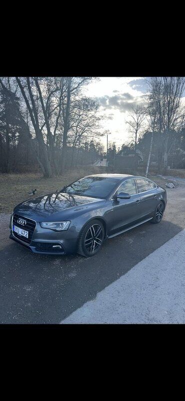 Grå Begagnad 2012 Audi A5 Sportback Comfort Halvkombi | 135 000 kr (Marknadspris) - Bild 1/4