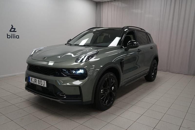 Grön Begagnad 2024 Lynk & Co 01 SUV | 459 900 kr - Bild 1/3