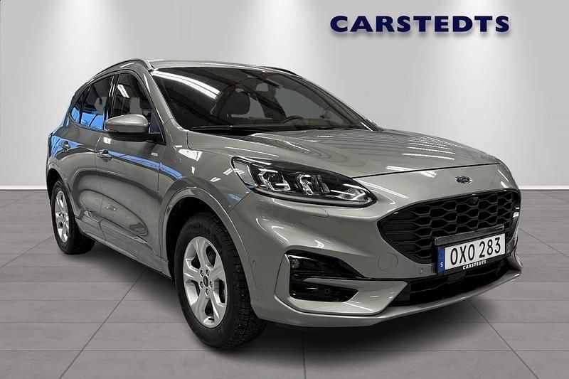 Grå Begagnad 2024 Ford Kuga SUV | 379 900 kr - Bild 1/4