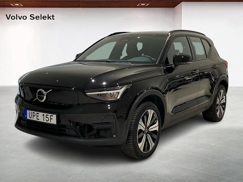 Svart Begagnad 2023 Volvo XC40 Single Motor SUV | 339 000 kr (Marknadspris) - Bild 1/4