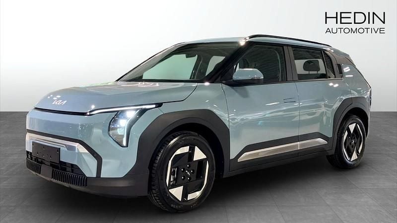 Blå (blue) Ny 2025 Kia EV3 SUV | 473 300 kr - Bild 1/4