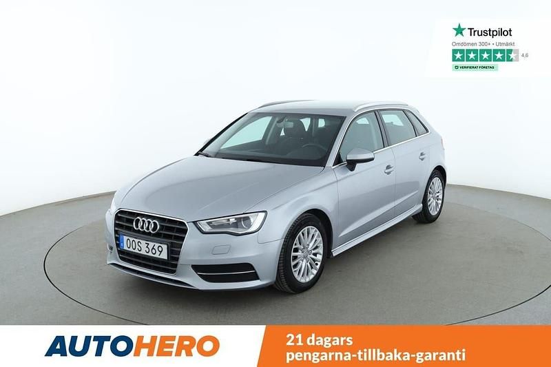 Silver Begagnad 2015 Audi A3 Sportback Attraction Halvkombi | 109 000 kr (Marknadspris) - Bild 1/4