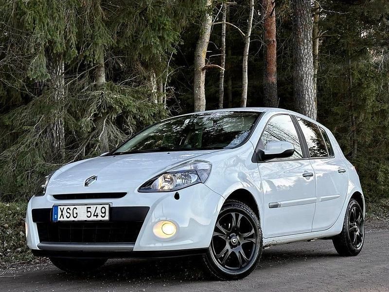 Begagnad Renault Clio R.S. 112 HK (82 kW) 2012 Halvkombi
