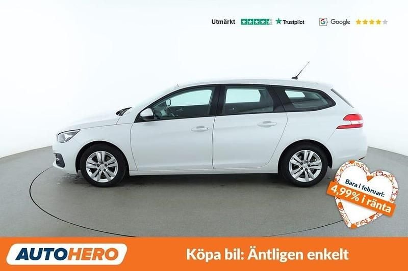 Begagnad Peugeot 308 SW Active 121 HK (88 kW) 2017 Vit Kombi