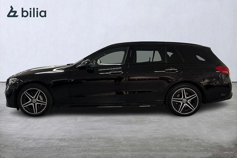 Begagnad Mercedes C300e AMG 204 HK (150 kW) 2022 Svart Kombi