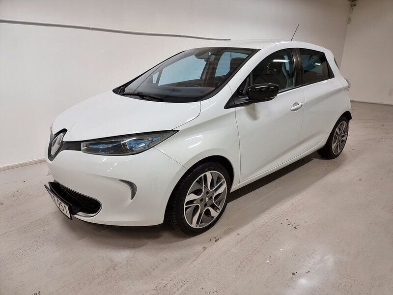 Vit Begagnad 2015 Renault Zoe Halvkombi | 99 900 kr (Lite dyr) - Bild 1/4