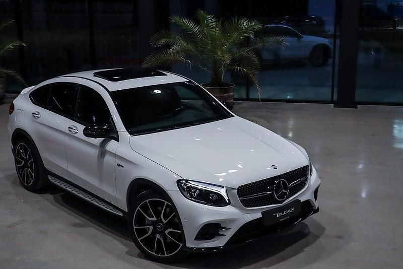 Begagnad Mercedes GLC43 AMG AMG 367 HK (269 kW) 2017 Polar white Sportkupé