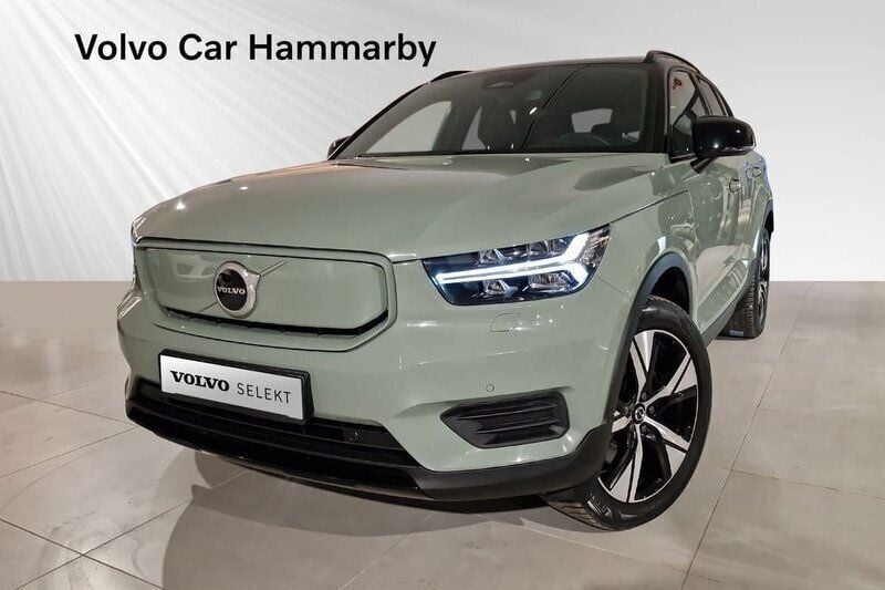 Grön Begagnad 2022 Volvo XC40 Core SUV | 339 000 kr - Bild 1/3