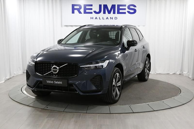 Begagnad Volvo XC60 Plus 349 HK (256 kW) 2025 Mörkblå SUV