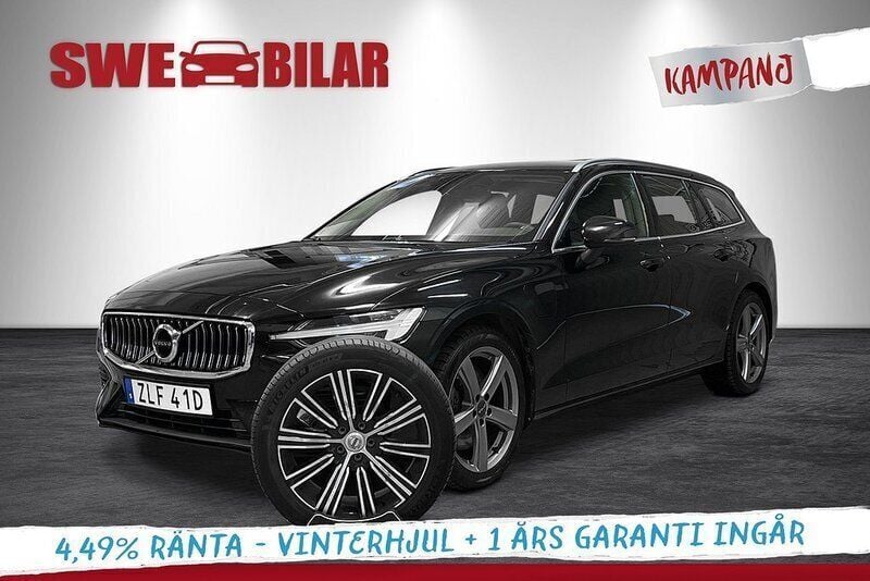Svart Begagnad 2021 Volvo V60 Momentum Kombi | 349 900 kr (Marknadspris) - Bild 1/4