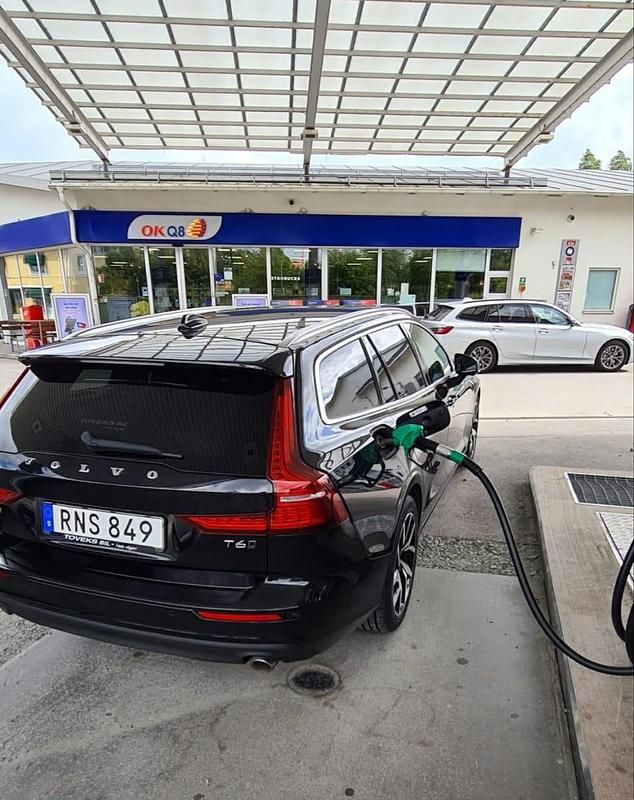 Begagnad Volvo V60 310 HK (228 kW) 2019 Kombi