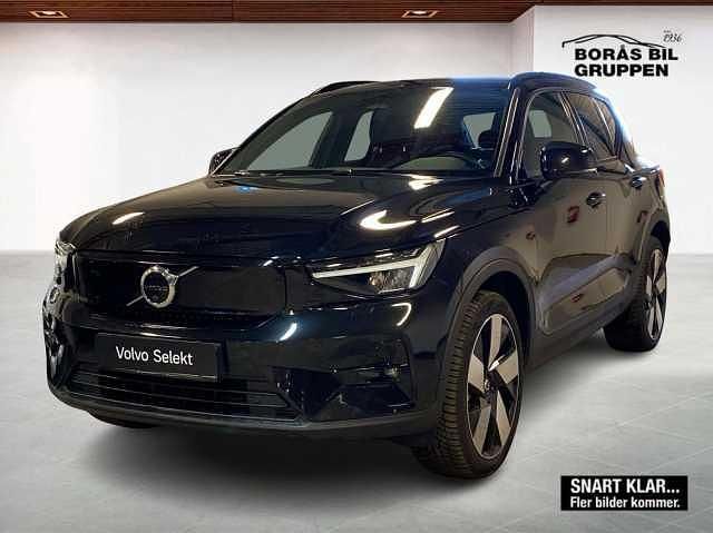 Begagnad Volvo XC40 Ultimate 175 kW (238 HK) 2023 Svart SUV
