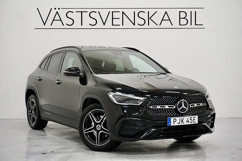 Svart Begagnad 2023 Mercedes GLA250 AMG Line Premium Plus SUV | 389 000 kr (Bra pris) - Bild 1/4