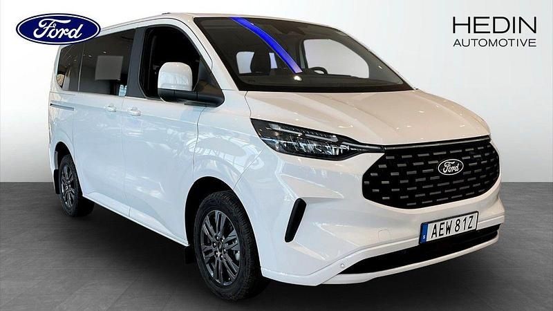 Vit (white) Ny 2025 Ford Tourneo Van | 671 125 kr (Bra pris) - Bild 1/4
