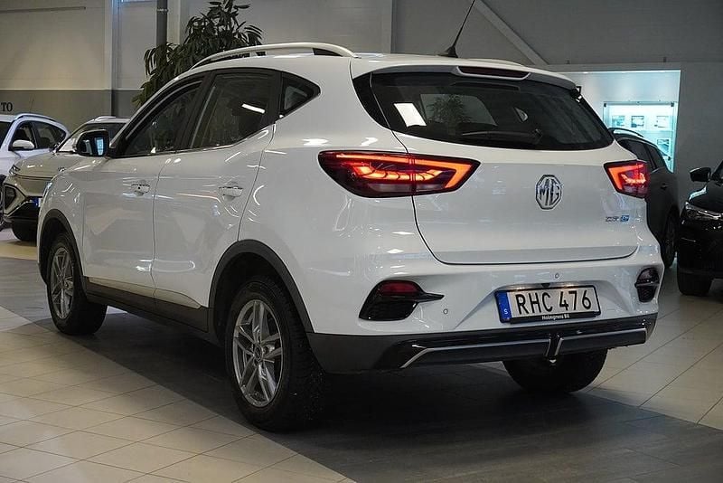 Begagnad MG ZS Comfort 114 kW (156 HK) 2022 Dover white SUV