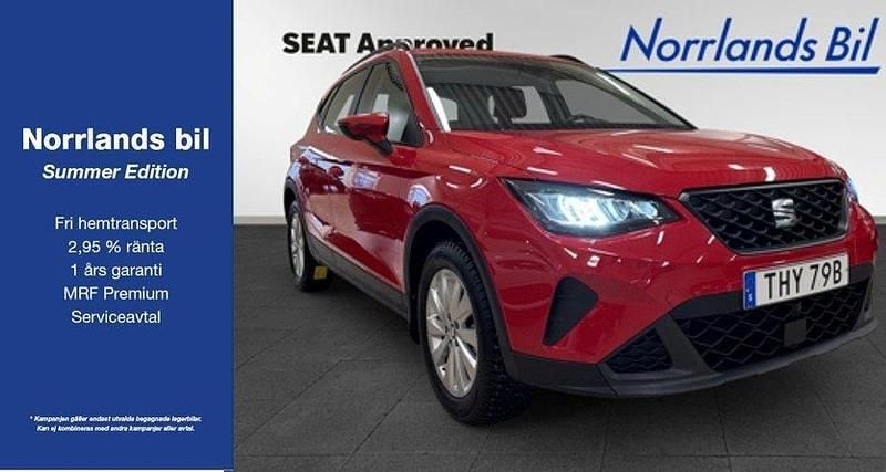 Röd (pure red) Begagnad 2023 Seat Arona SUV | 179 000 kr (Marknadspris) - Bild 1/4