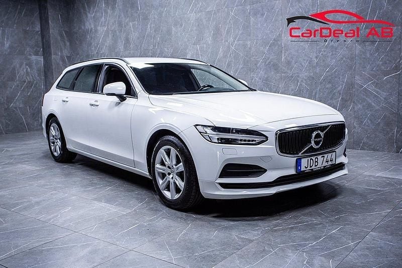 Vit Begagnad 2017 Volvo V90 Kinetic Kombi | 194 800 kr (Marknadspris) - Bild 1/4