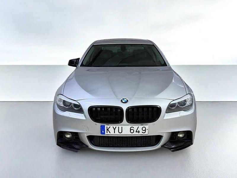 Begagnad BMW 520 184 HK (135 kW) 2011 Grå Sedan