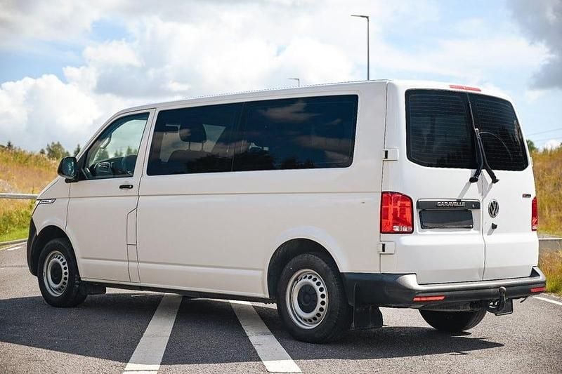 Begagnad VW Caravelle 150 HK (110 kW) 2021 Vit Minibuss