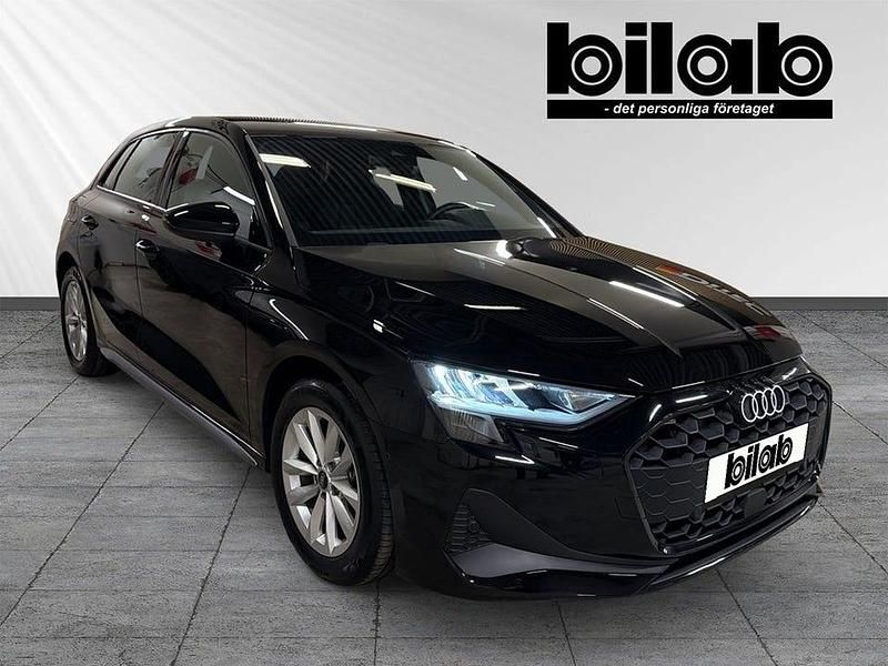 Begagnad Audi A3 Proline 150 HK (110 kW) 2025 Brilliantsvart