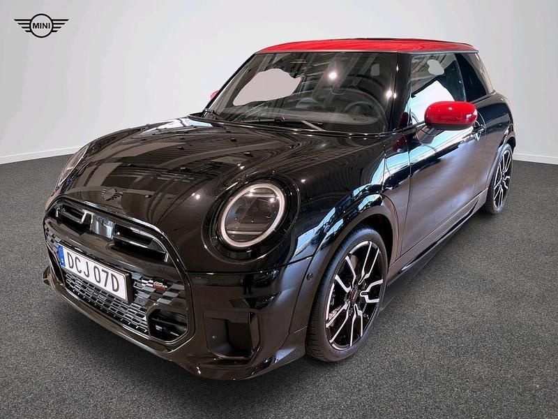 Svart Ny 2025 Mini Cooper S Halvkombi | 399 900 kr - Bild 1/4