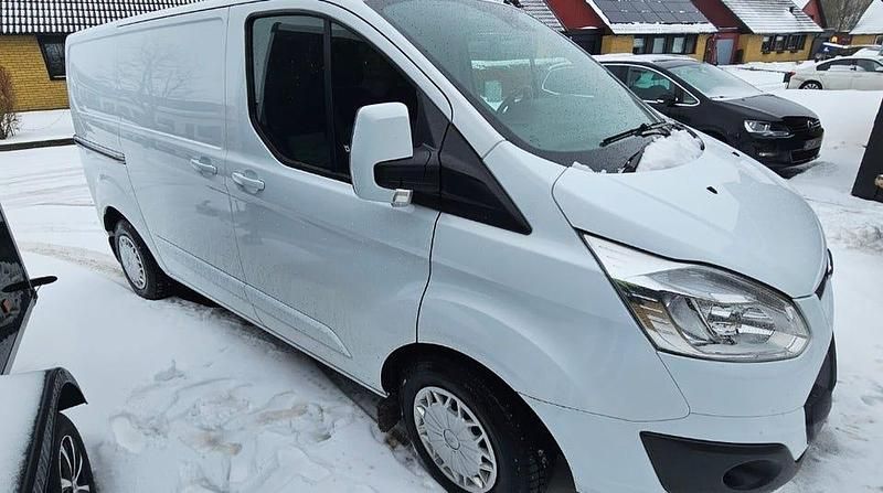 Begagnad Ford Transit Custom 130 HK (95 kW) 2018