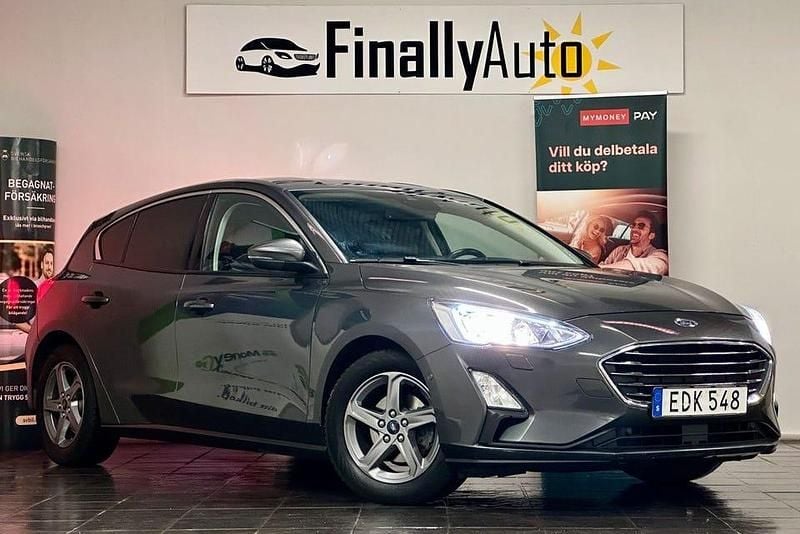 Begagnad Ford Focus Titanium 125 HK (91 kW) 2018 Grå Halvkombi