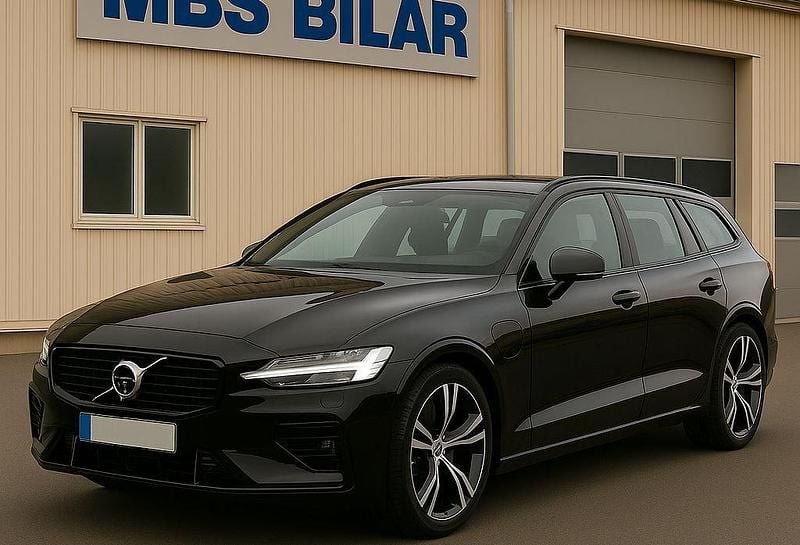Begagnad 2023 Volvo V60 R-Design Kombi | 429 000 kr (Marknadspris) - Bild 1/4